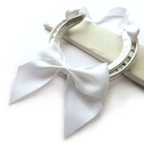 Real Wedding Horseshoe Gift TapClickBuy